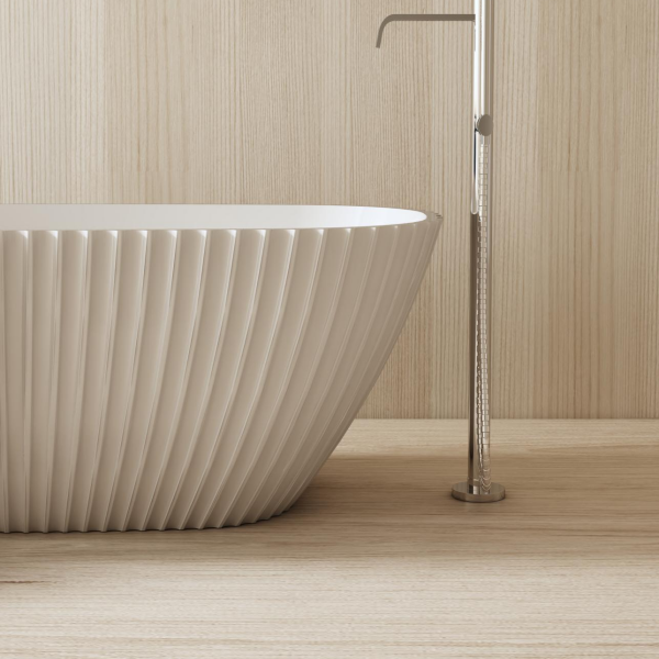 MonblariVENUSSeriesFlatOvalBathFrontViewClose