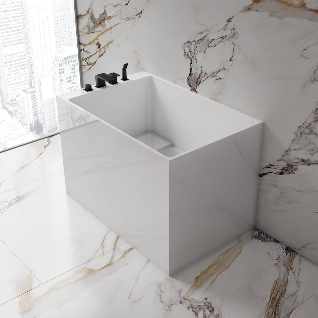 XA-156 Crescent Bath | MonBlari-RightTopView