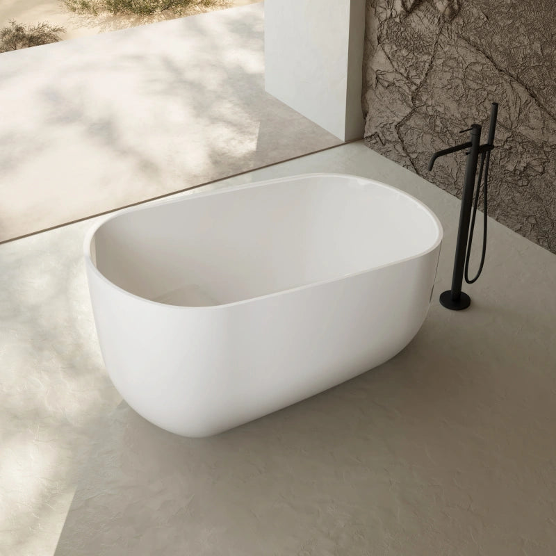 Modern acrylic single slipper bathtub with ergonomic backrest for luxury bathroom
